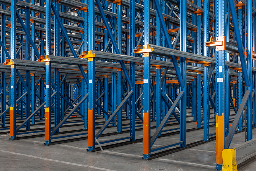 Phối hợp nâng cấp thiết bị hỗ trợ kho hàng để nâng cao hiệu quả hậu cần tổng thể