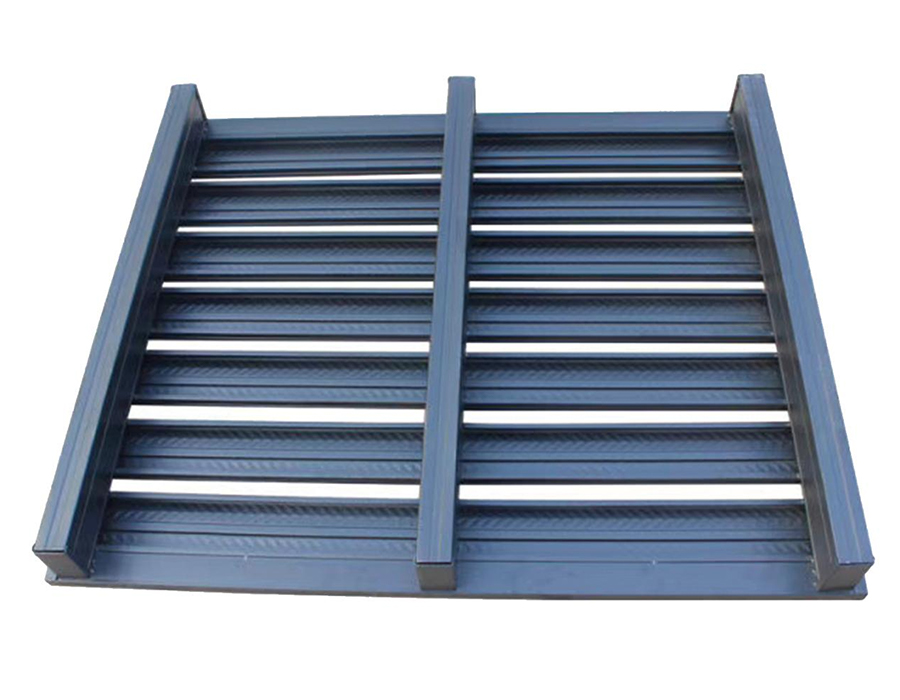 Pallet kim loại